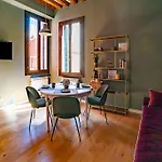 Apartment Classy & Quiet - Beautiful In Cannaregio *